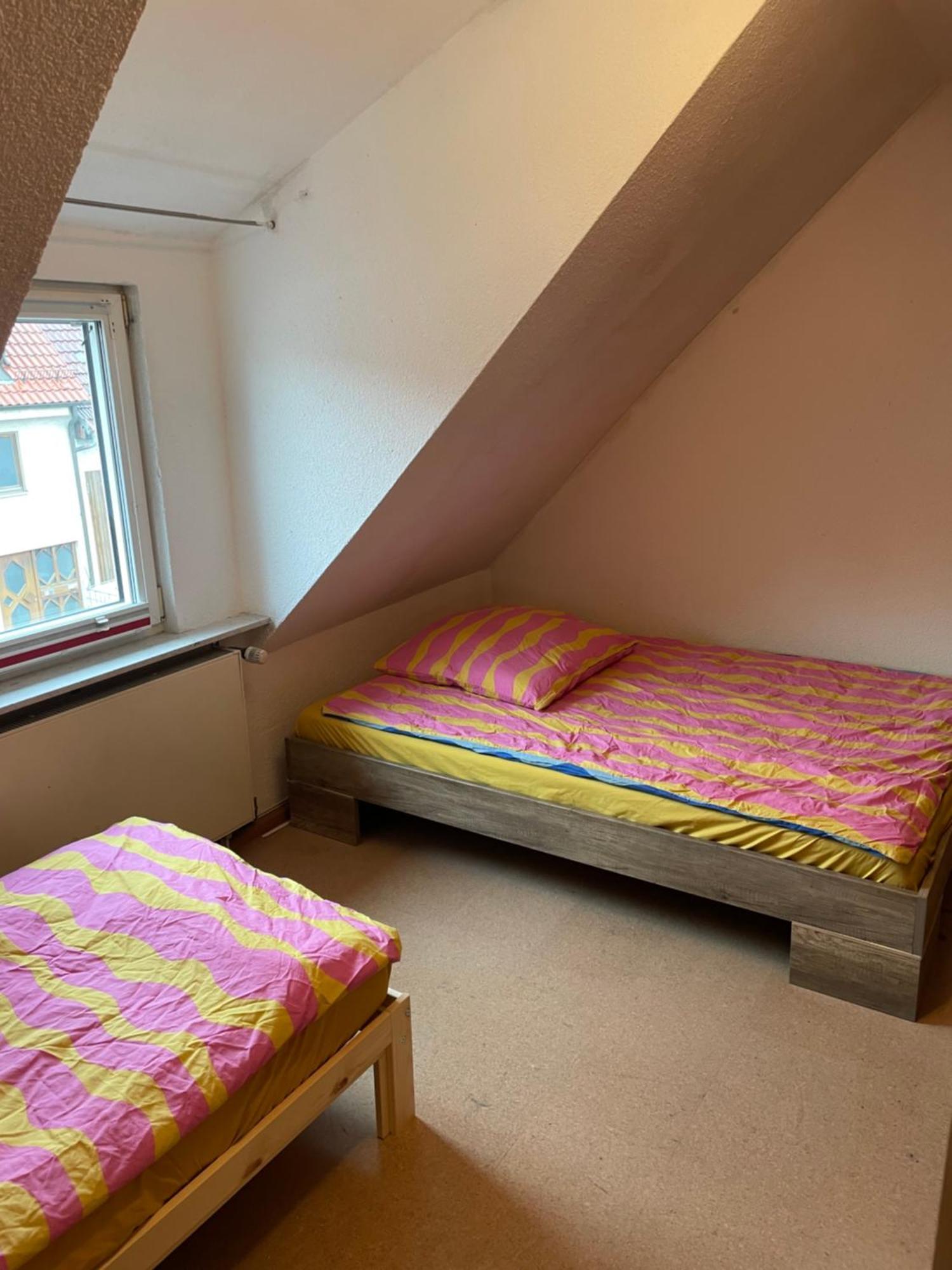 Haus Dambacher - Arbeiter-Monteurzimmer 尼尔廷根 外观 照片