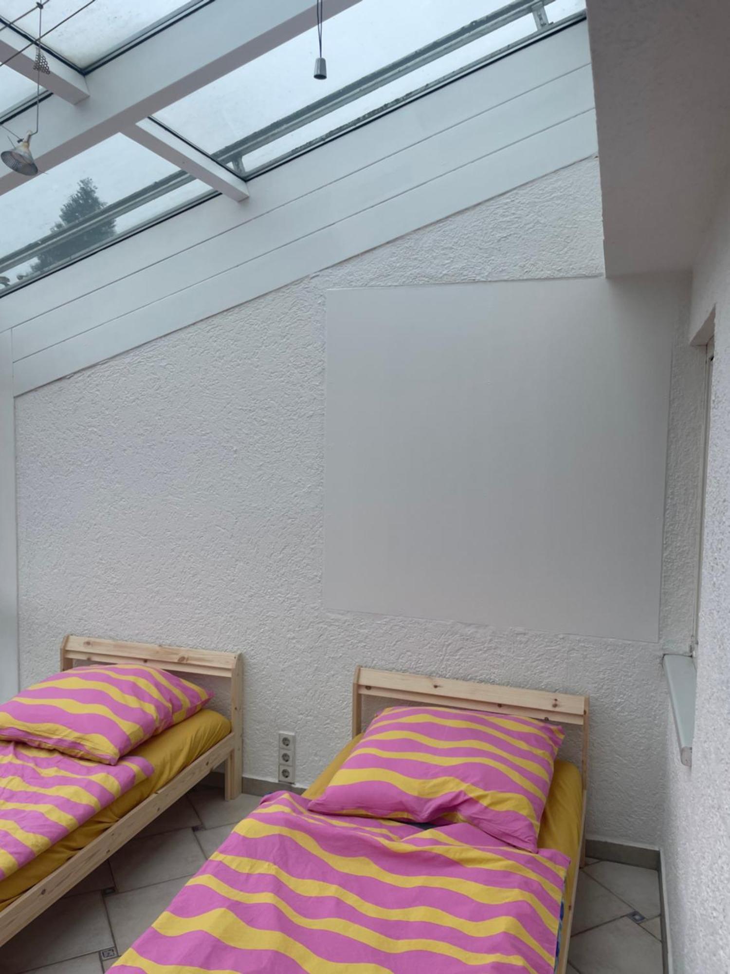 Haus Dambacher - Arbeiter-Monteurzimmer 尼尔廷根 外观 照片